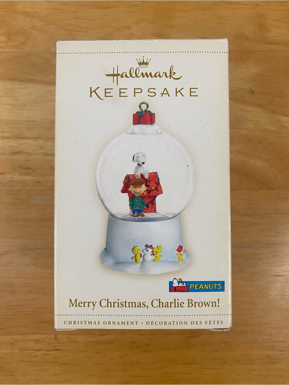 2006 Hallmark Keepsake
"Merry Christmas, Charlie Brown!" snow globe ornament